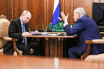 Путину рассказали о достижениях российской медицины и планах развития центра эндокринологии Путину рассказали о достижениях российской медицины и планах развития центра эндокринологии